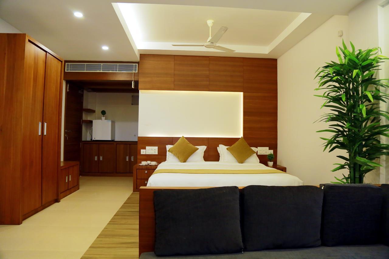 Athirapilly River Resort Athirappilly Esterno foto